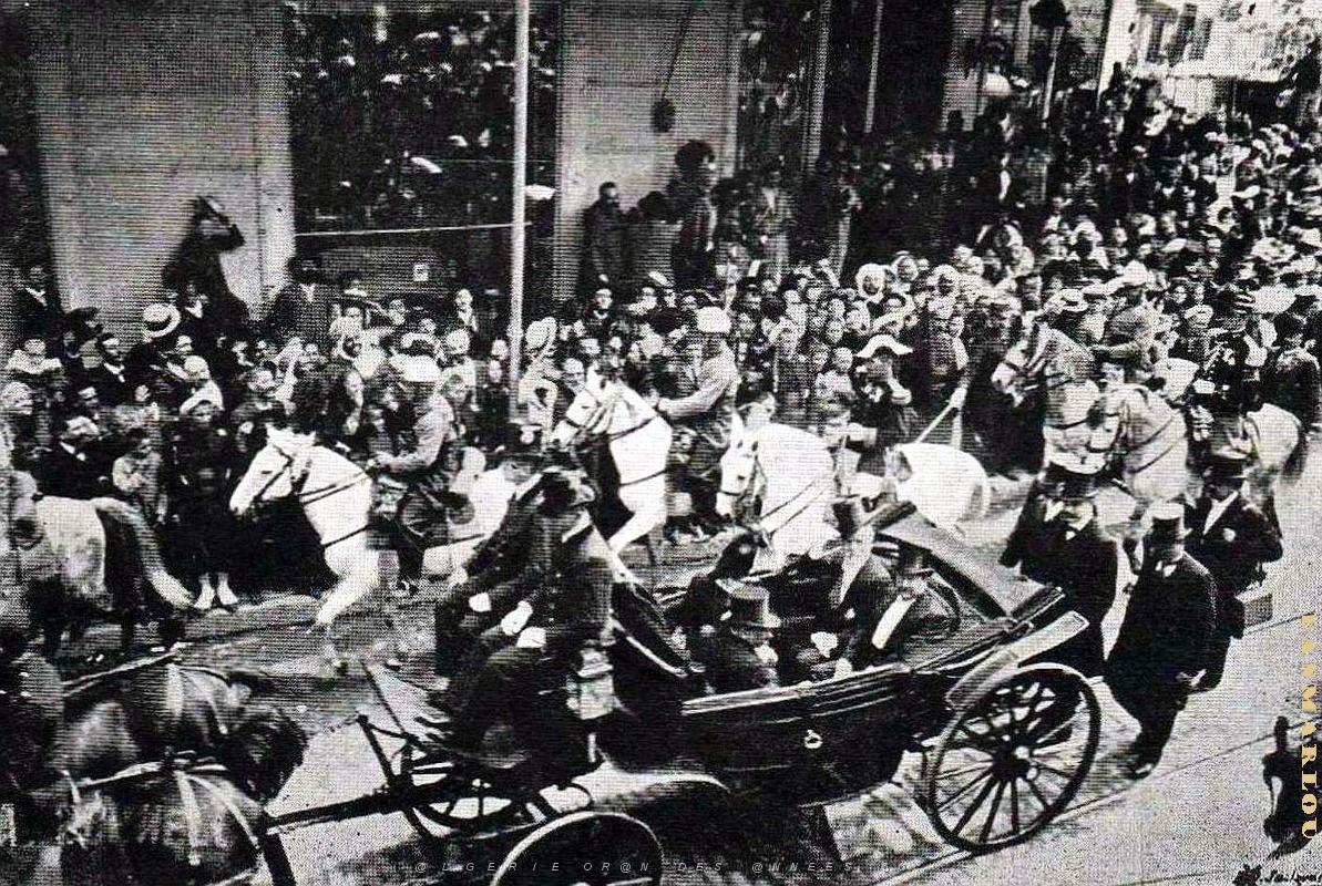 2528- Oran - Boulevard Seguin - Arrivee2 du President Loubet - 1903.jpg